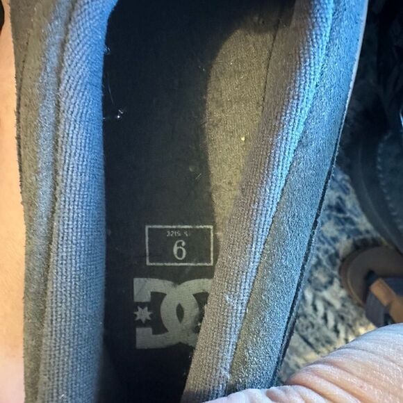 DC Men’s Slippers Gray - Picture 5 of 5